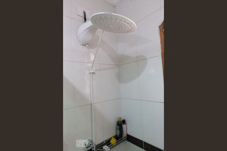 Casa à venda com 275m², 6 quartos e 4 vagasBanheiro da Suíte 1