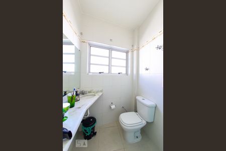 Casa à venda com 183m², 3 quartos e sem vagaBanheiro 1