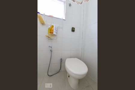 Casa à venda com 183m², 3 quartos e sem vagaBanheiro de Serviço