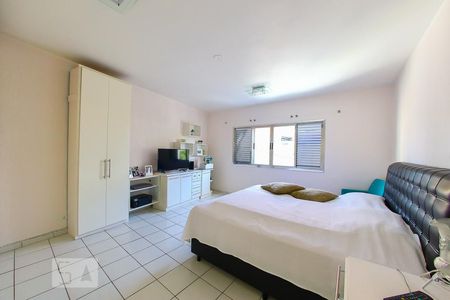 Quarto 1 de casa à venda com 3 quartos, 183m² em Jardim Leonor Mendes de Barros, São Paulo