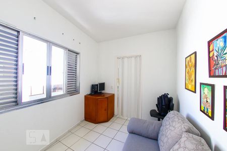 Casa à venda com 183m², 3 quartos e sem vagaQuarto 2