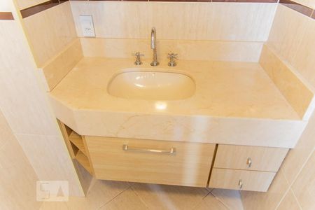 Apartamento à venda com 300m², 4 quartos e 4 vagasPia