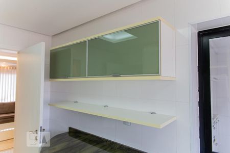 Apartamento à venda com 300m², 4 quartos e 4 vagasArmário