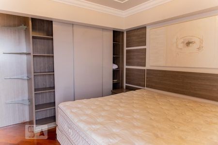 Apartamento à venda com 300m², 4 quartos e 4 vagasSuíte 3