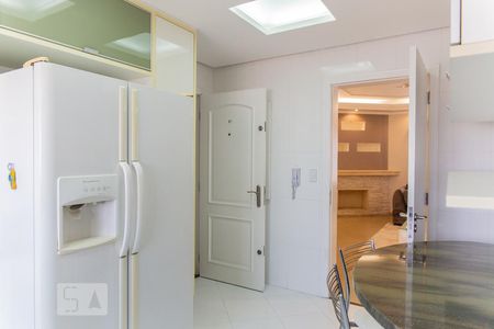 Apartamento à venda com 300m², 4 quartos e 4 vagasCozinha