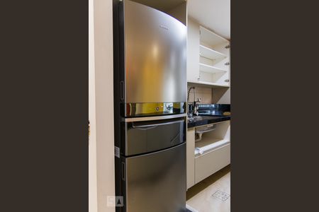 Apartamento à venda com 65m², 2 quartos e 1 vagaGeladeira