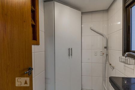 Apartamento à venda com 226m², 3 quartos e 2 vagasDetalhe da area de serviço