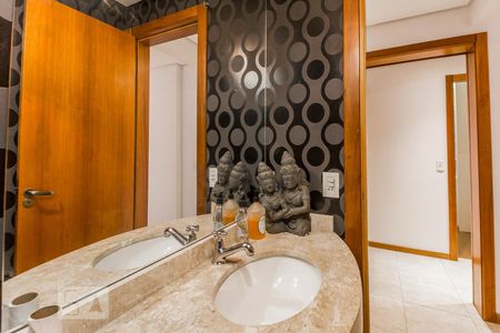 Apartamento à venda com 226m², 3 quartos e 2 vagasLavabo