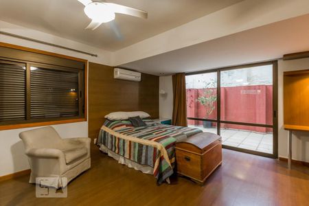 Apartamento à venda com 226m², 3 quartos e 2 vagasSuite