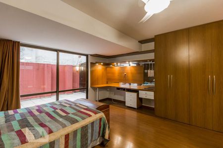 Apartamento à venda com 226m², 3 quartos e 2 vagasSuite