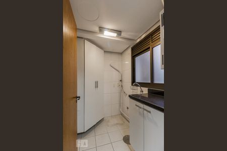Apartamento à venda com 226m², 3 quartos e 2 vagasDetalhe da area de serviço