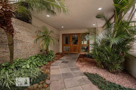 Apartamento à venda com 226m², 3 quartos e 2 vagasEntrada