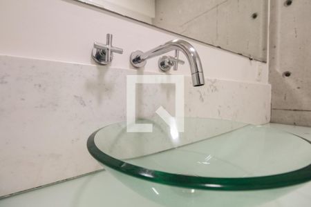 Apartamento para alugar com 70m², 2 quartos e 1 vaga Apartamento para alugar com 70m², 2 quartos e 1 vagaBanheiro