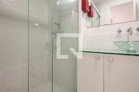 Apartamento para alugar com 70m², 2 quartos e 1 vaga Apartamento para alugar com 70m², 2 quartos e 1 vagaBanheiro