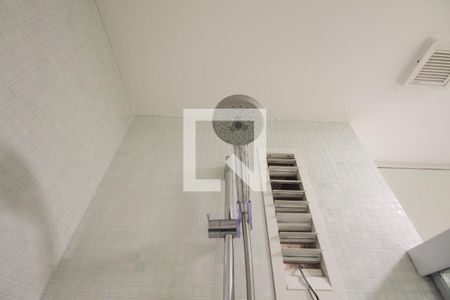 Apartamento para alugar com 70m², 2 quartos e 1 vaga Apartamento para alugar com 70m², 2 quartos e 1 vagaBanheiro
