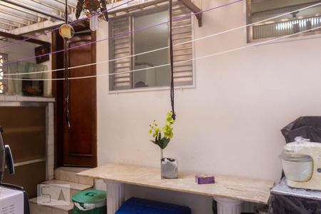 Casa de condomínio à venda com 100m², 2 quartos e 1 vagaÁrea de Serviço