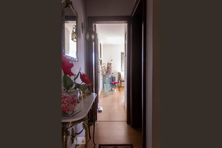 Casa de condomínio à venda com 100m², 2 quartos e 1 vagaCorredor