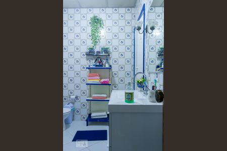 Casa de condomínio à venda com 100m², 2 quartos e 1 vagaBanheiro