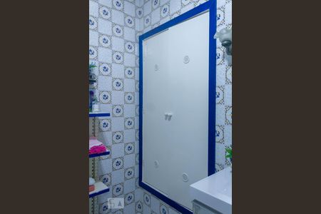 Casa de condomínio à venda com 100m², 2 quartos e 1 vagaBanheiro