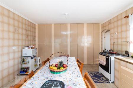 Casa à venda com 300m², 4 quartos e 6 vagasCozinha