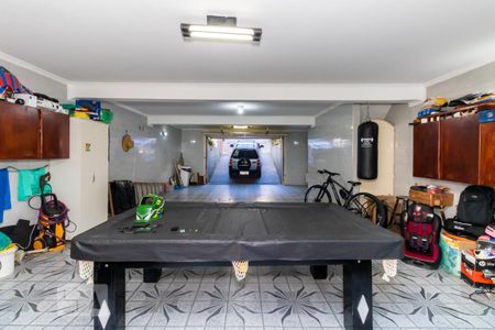 Casa à venda com 300m², 4 quartos e 6 vagasGaragem