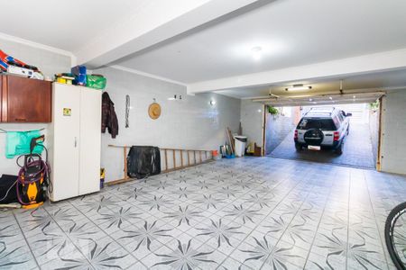 Casa à venda com 300m², 4 quartos e 6 vagasGaragem