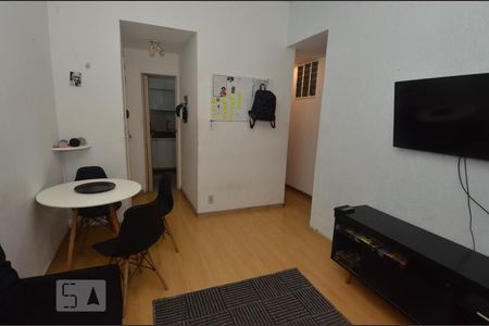 Sala de apartamento à venda com 1 quarto, 65m² em Copacabana, Rio de Janeiro