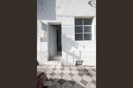 Casa para alugar com 150m², 2 quartos e 1 vaga Casa para alugar com 150m², 2 quartos e 1 vagaFachada