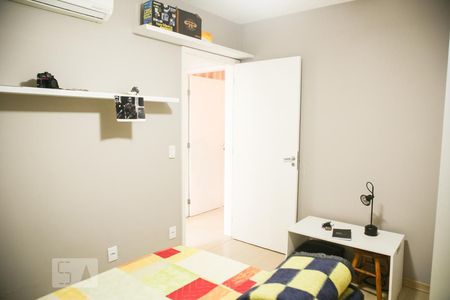 Apartamento à venda com 98m², 2 quartos e 1 vagaQuarto 2
