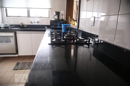 Apartamento à venda com 98m², 2 quartos e 1 vagaCozinha