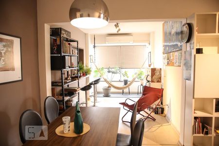 Sala de apartamento para alugar com 2 quartos, 98m² em Centro Histórico, Porto Alegre