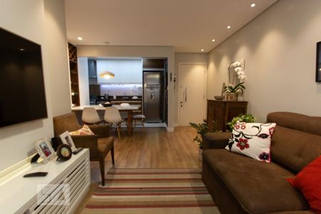Sala de apartamento para alugar com 2 quartos, 73m² em Vila Nova Conceição, São Paulo