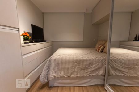 Suíte de apartamento para alugar com 2 quartos, 73m² em Vila Nova Conceição, São Paulo