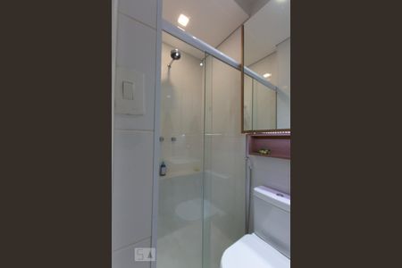 Apartamento para alugar com 73m², 2 quartos e 1 vaga Apartamento para alugar com 73m², 2 quartos e 1 vagaBanheiro Suíte