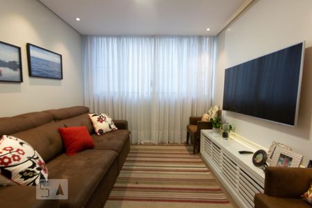 Sala de apartamento para alugar com 2 quartos, 73m² em Vila Nova Conceição, São Paulo