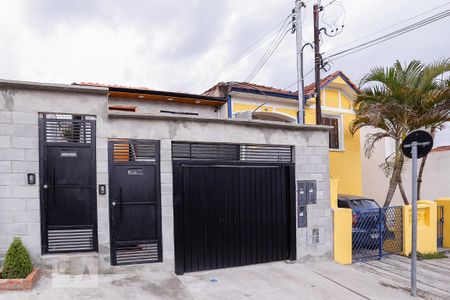 Casa para alugar com 90m², 3 quartos e 2 vagasFachada
