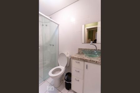 Apartamento para alugar com 52m², 2 quartos e 1 vaga Apartamento para alugar com 52m², 2 quartos e 1 vagaBanheiro