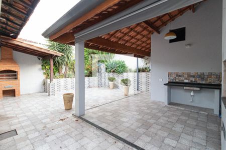 Casa para alugar com 190m², 2 quartos e 2 vagas Casa para alugar com 190m², 2 quartos e 2 vagasQuintal
