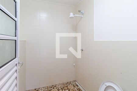 Casa para alugar com 190m², 2 quartos e 2 vagas Casa para alugar com 190m², 2 quartos e 2 vagasBanheiro de serviço