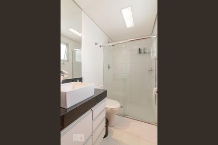 Apartamento à venda com 65m², 2 quartos e 1 vagaBanheiro da Suíte