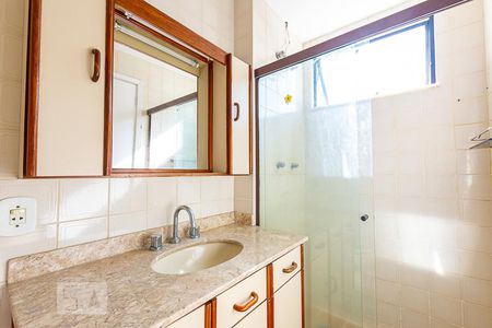 Apartamento à venda com 130m², 3 quartos e 2 vagasBanheiro da Suíte