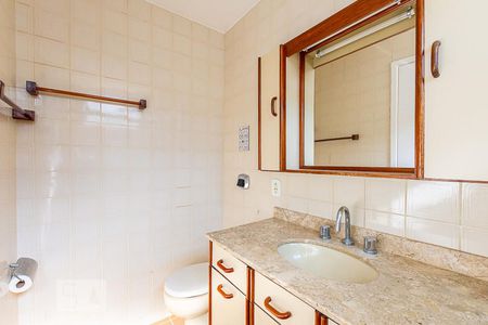 Apartamento à venda com 130m², 3 quartos e 2 vagasBanheiro da Suíte