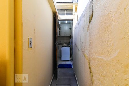 Casa para alugar com 61m², 2 quartos e sem vaga Casa para alugar com 61m², 2 quartos e sem vagaÁrea de Serviço