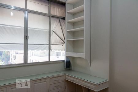 Apartamento à venda com 90m², 2 quartos e sem vagaQuarto 2