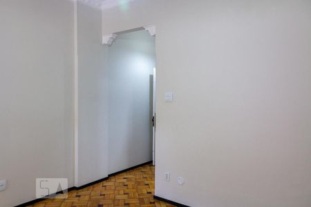 Apartamento à venda com 90m², 2 quartos e sem vagaSala