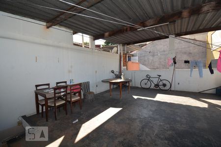 Casa à venda com 56m², 2 quartos e sem vagaÁrea de Serviço - Terraço