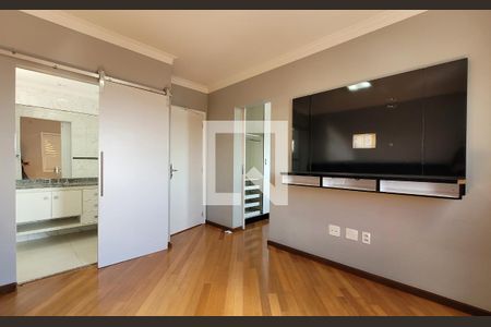 Apartamento à venda com 86m², 2 quartos e 2 vagasSuíte