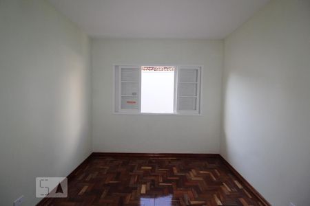 Quarto 2 de casa à venda com 3 quartos, 196m² em Olímpico, São Caetano do Sul