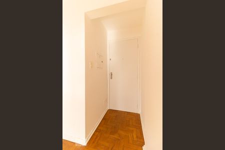 Entrada de apartamento para alugar com 3 quartos, 85m² em Aclimação, São Paulo
