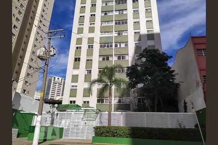 Apartamento para alugar com 85m², 3 quartos e 1 vaga Apartamento para alugar com 85m², 3 quartos e 1 vagaFachada